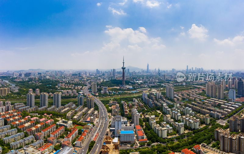 现代都市摩天大楼全景