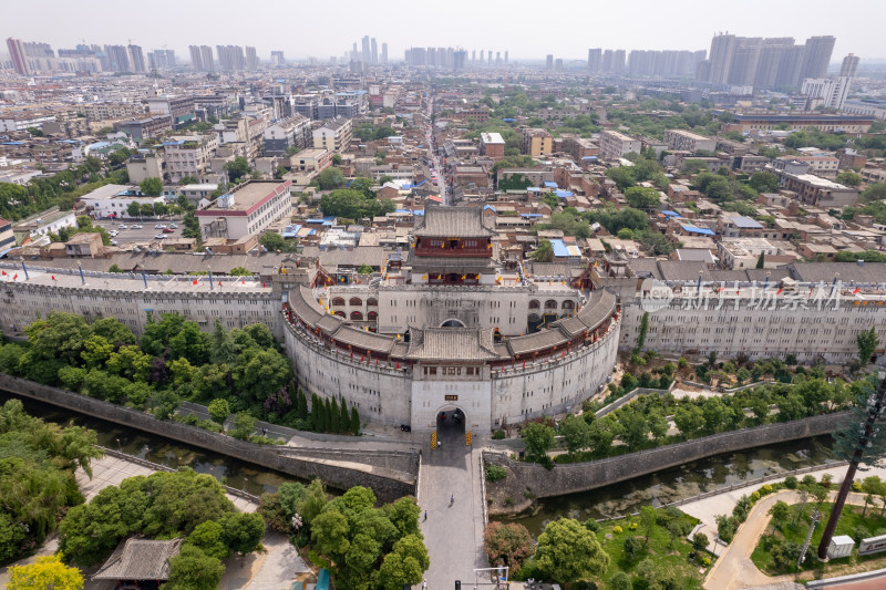 航拍河南洛阳丽景门