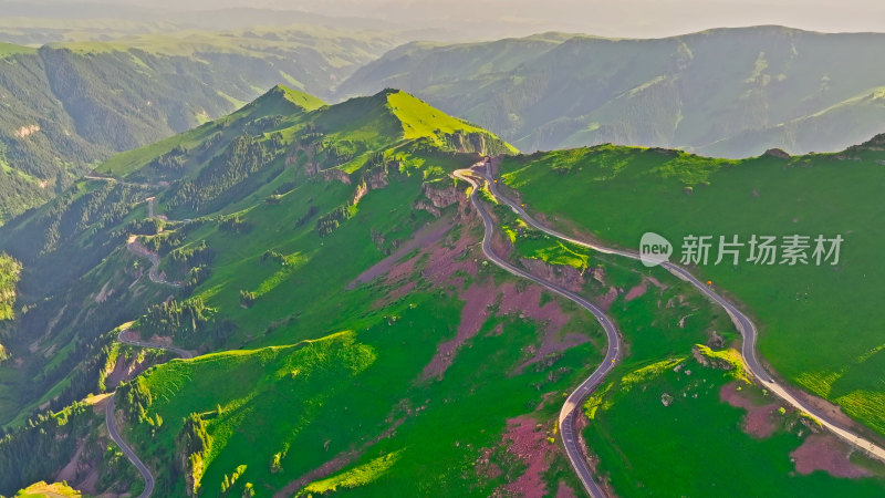 新疆天山山脉独库公路航拍