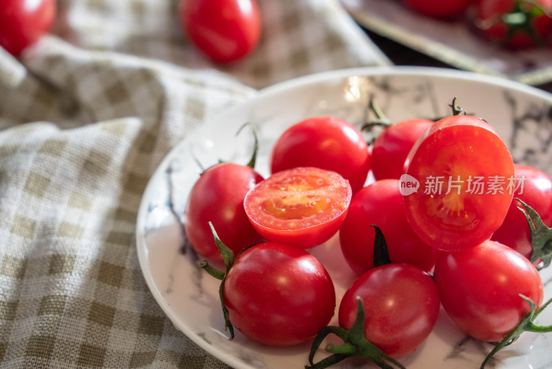 圣女果小西红柿