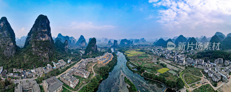 广西桂林阳朔山水风光全景图