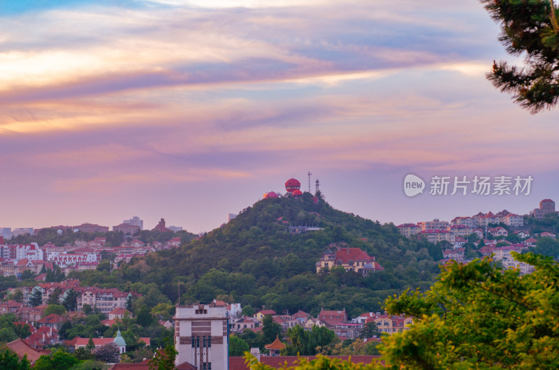 中国山东青岛信号山夕阳风景