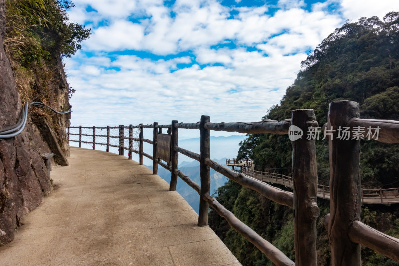 湖南郴州莽山风景区栈道