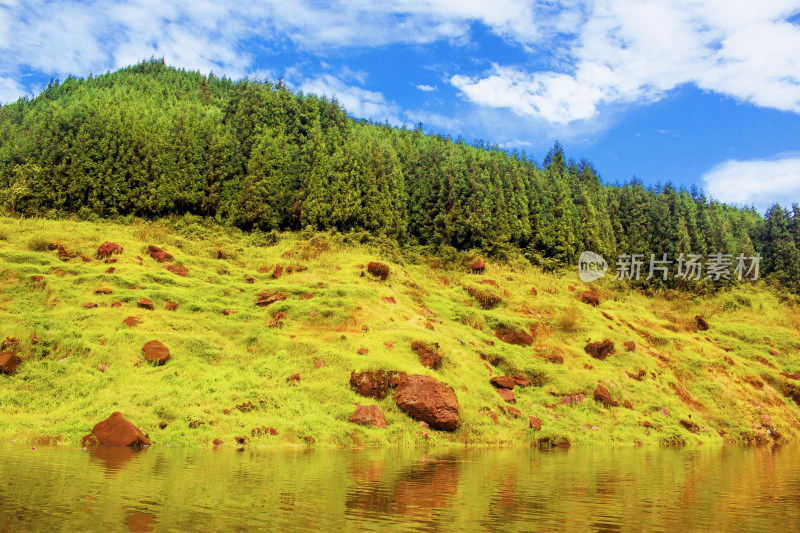 风景湖泊雅女湖