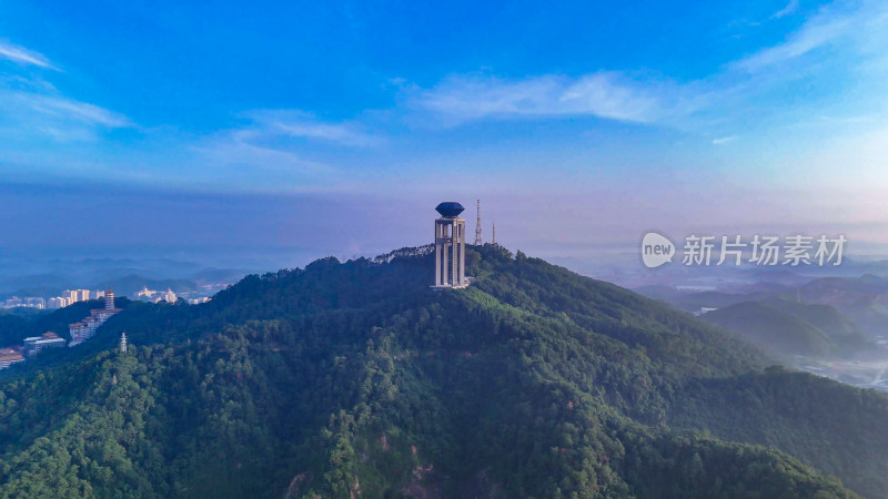 广西梧州白云山景区西江明珠塔航拍图