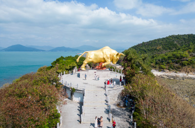 海南三亚西岛牛王岭海洋岛屿风景