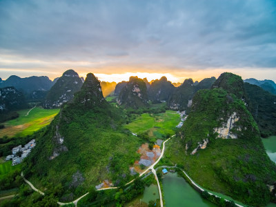 广西桂林山水喀斯特地貌航拍