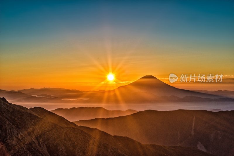 自然风光山河山丘山峰壮丽山川山峦山岳