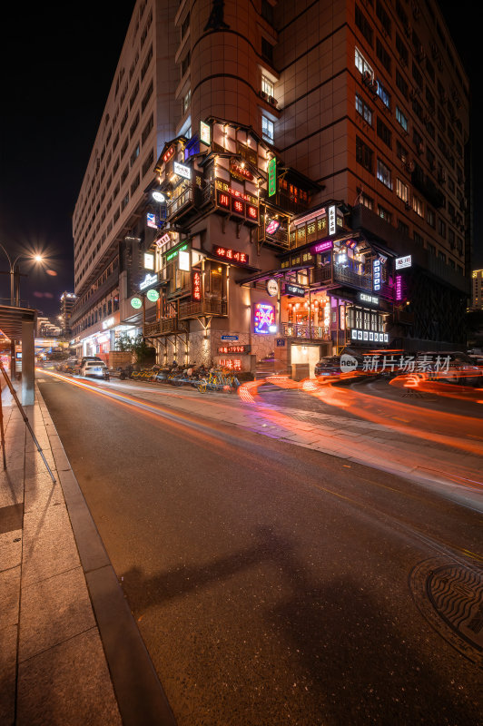 杭州老街夜色里的川菜馆火锅店建筑夜景