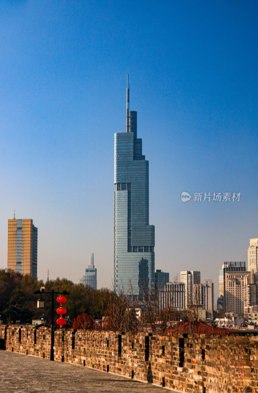 南京城墙与紫峰大厦古今同框城市天际线