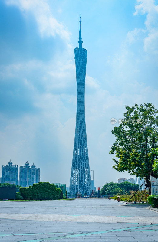 广州珠江新城CBD花城广场与广州塔地标建筑