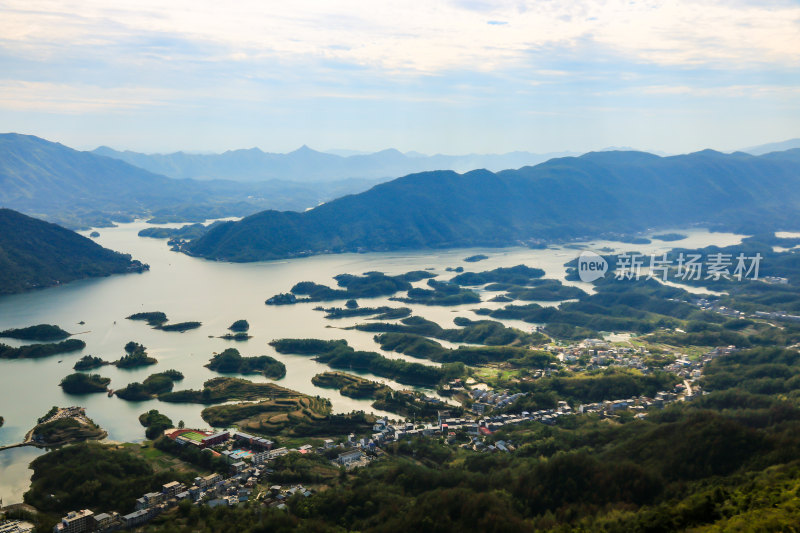 湖北黄石仙岛湖生态旅游景区，天空之城景区