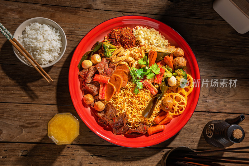 餐饮美食秤盘麻辣烫