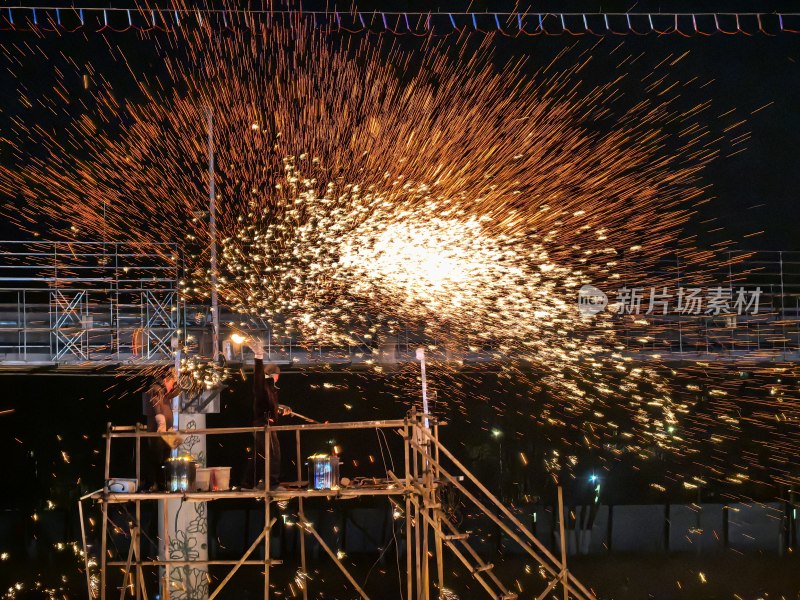 非遗：夜空中的铁火繁花