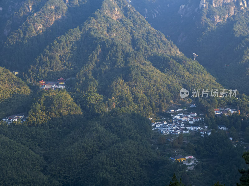 安徽池州九华山东崖禅寺