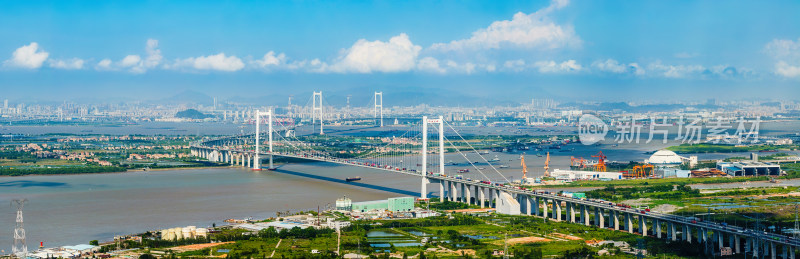 中国广东省广州市海鸥岛南沙大桥