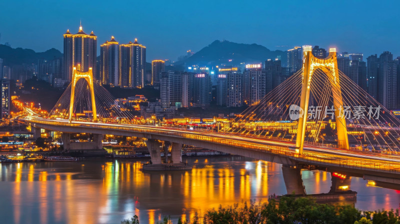 夜幕下的城市之光繁华都市的夜色剪影桥梁