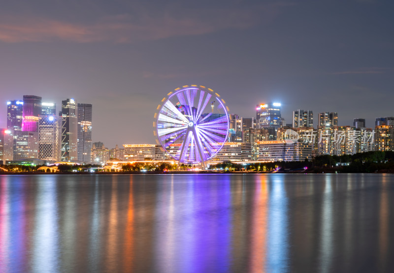 深圳欢乐港湾摩天轮夜景