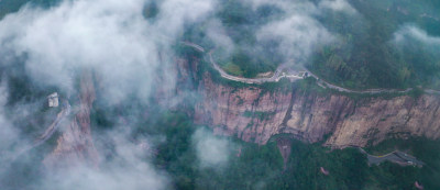 河南太行山万仙山郭亮村云海风光