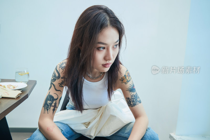 酷酷的欧美风亚洲少少女