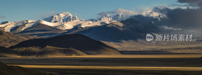 P1035941西藏，阿里，雪山，高原，山峰