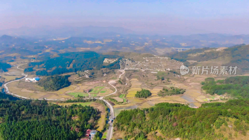 春耕农田农业种植山川丘陵航拍图