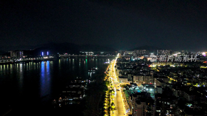 广东肇庆滨江大道夜景航拍图