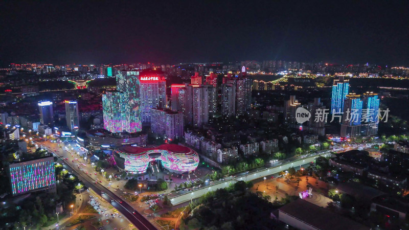 航拍泸州夜景中国酒城大剧院夜景