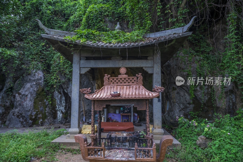 杭州凤凰山景区凤凰池风景