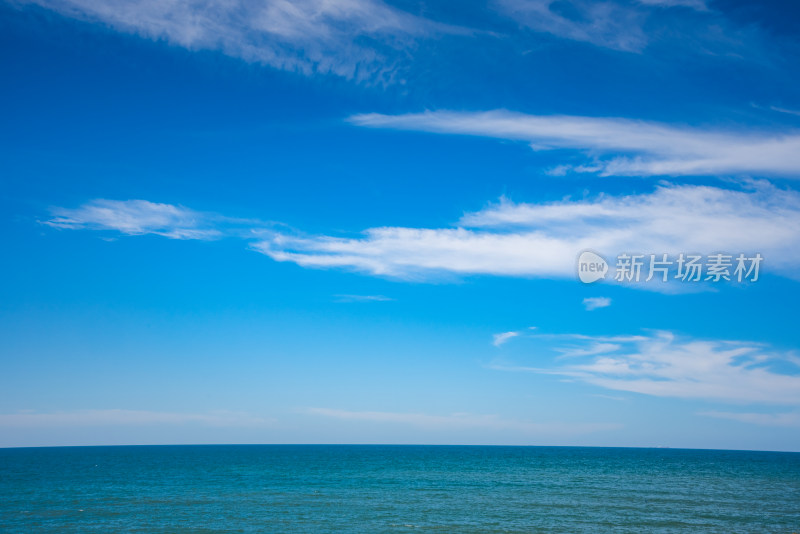 大海天空蓝天白云背景图