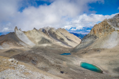 荒凉的高山山川山峰山脉自然风景