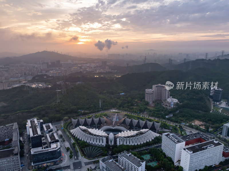 深圳大湾区平玛丝菲尔天使之翼高空航拍