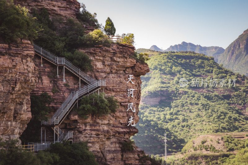 红旗渠人造天河