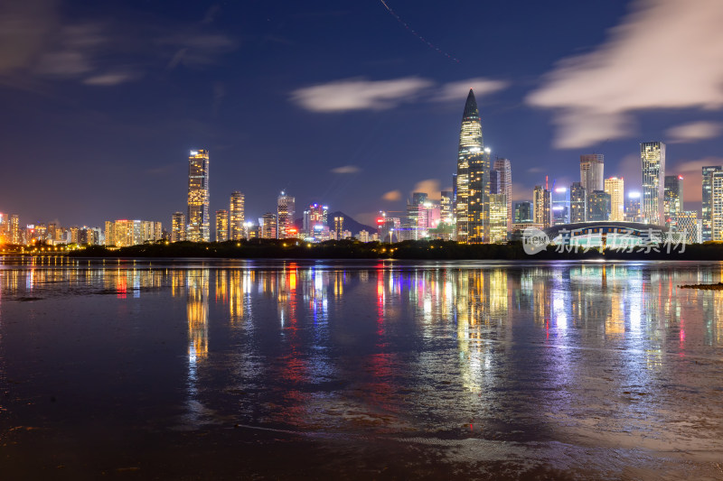 深圳湾后海天际线夜景