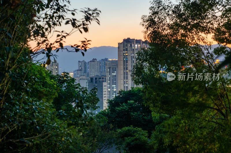 福建福州乌山上城市夜景