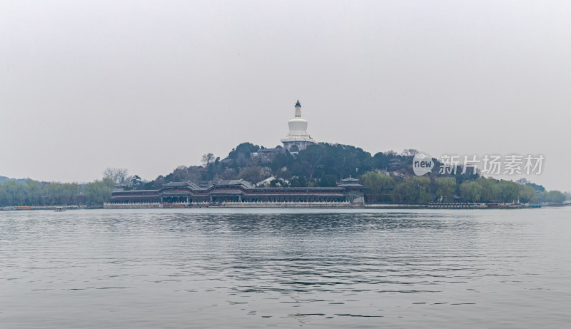 北京北海公园白塔建筑景观