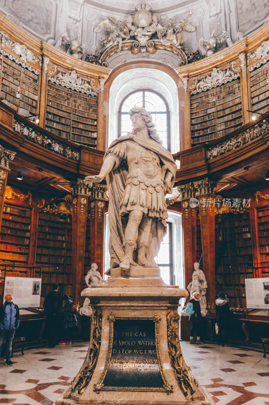 奥地利国家图书馆 雕塑