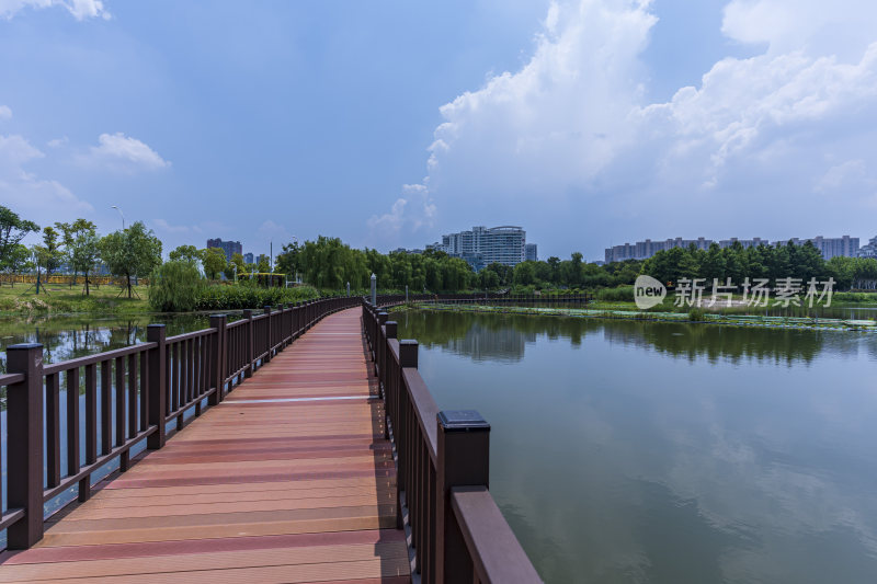 武汉洪山区南湖幸福湾公园风景