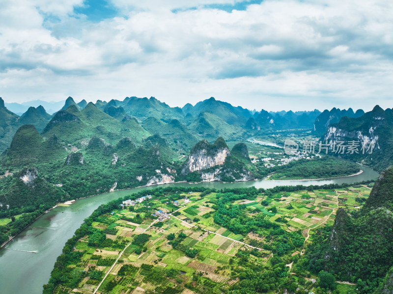 桂林冠岩风景区