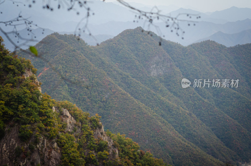 河南省洛阳白云山秋天风景