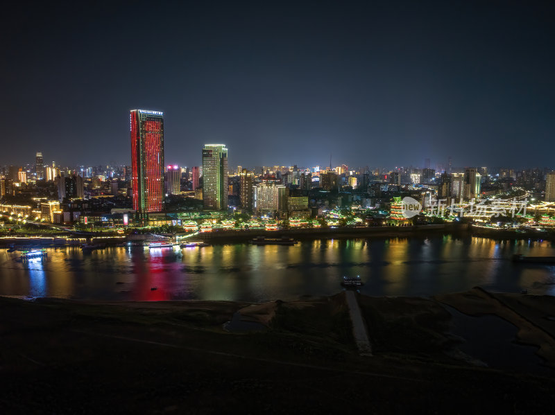 江西南昌红谷滩新区秋水广场夜晚日出航拍