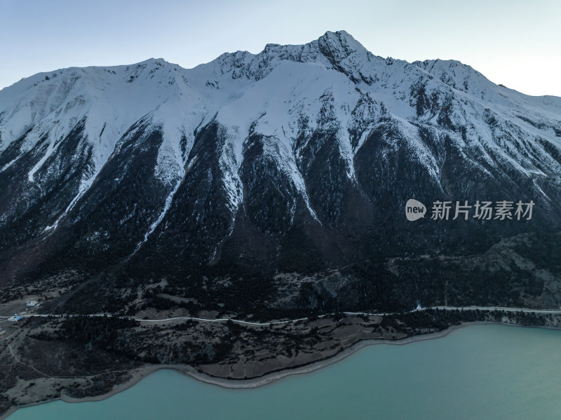 西藏昌都然乌湖来古雪山冰湖高空航拍