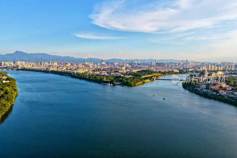 赣州市 两江交汇是赣江 宋朝古城