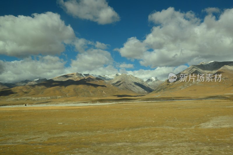 北京至拉萨路上的风景