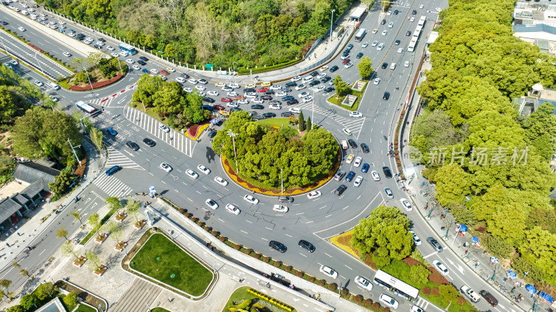 武汉武昌区梨园转盘及附近道路