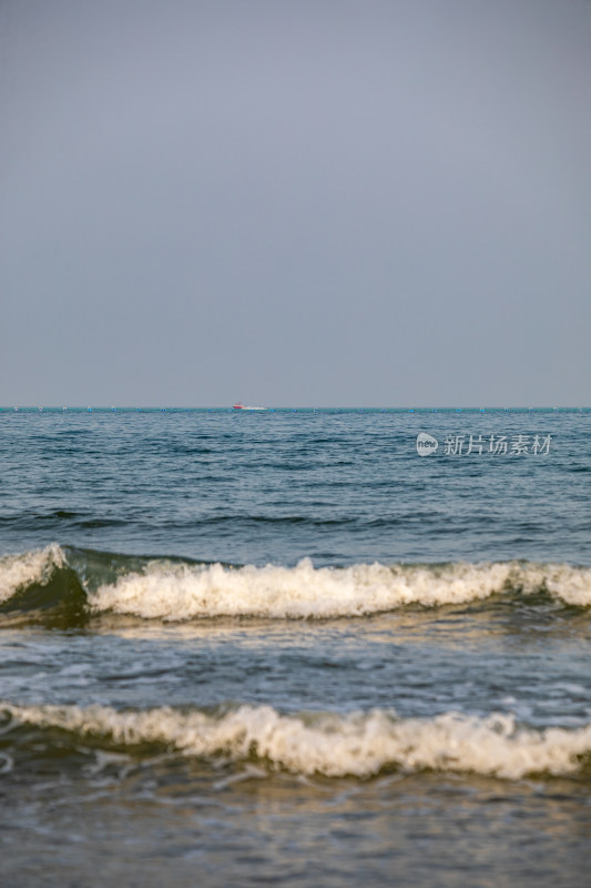 山东日照金沙滩海滨海岸海滩景观