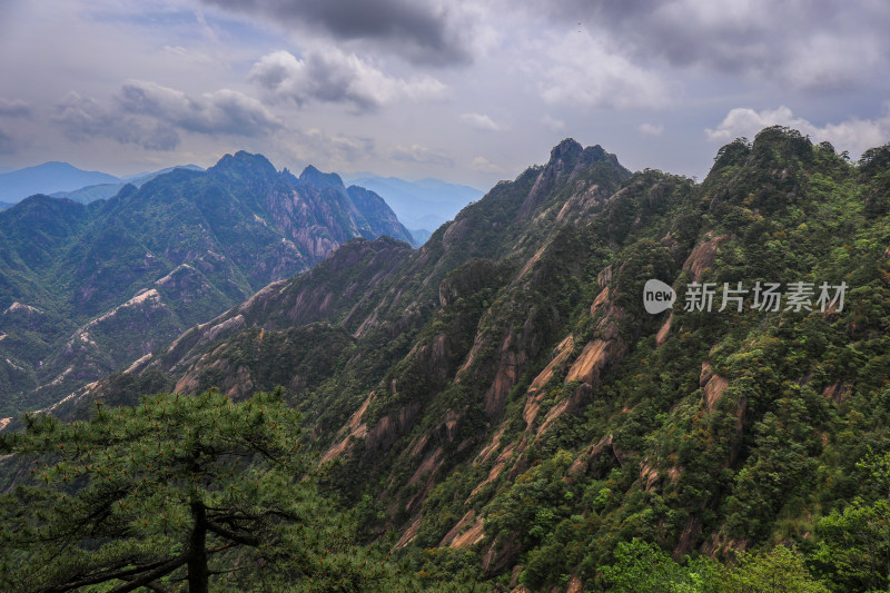 黄山登高自然风光