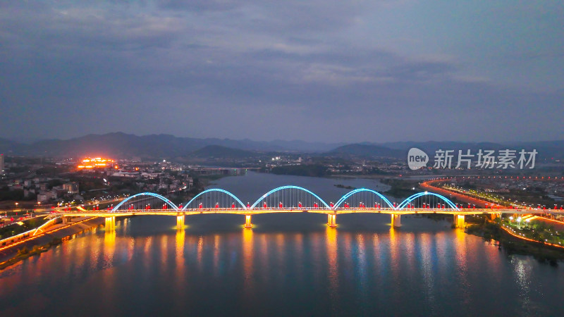 陕西安康东坝汉江大桥夜景