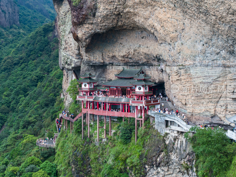 福建漳州灵通山悬空寺