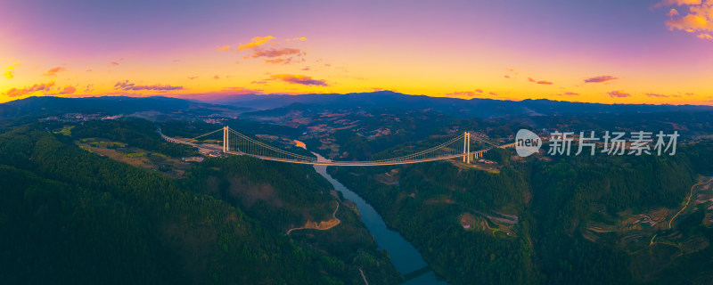 龙江大桥朝阳全景